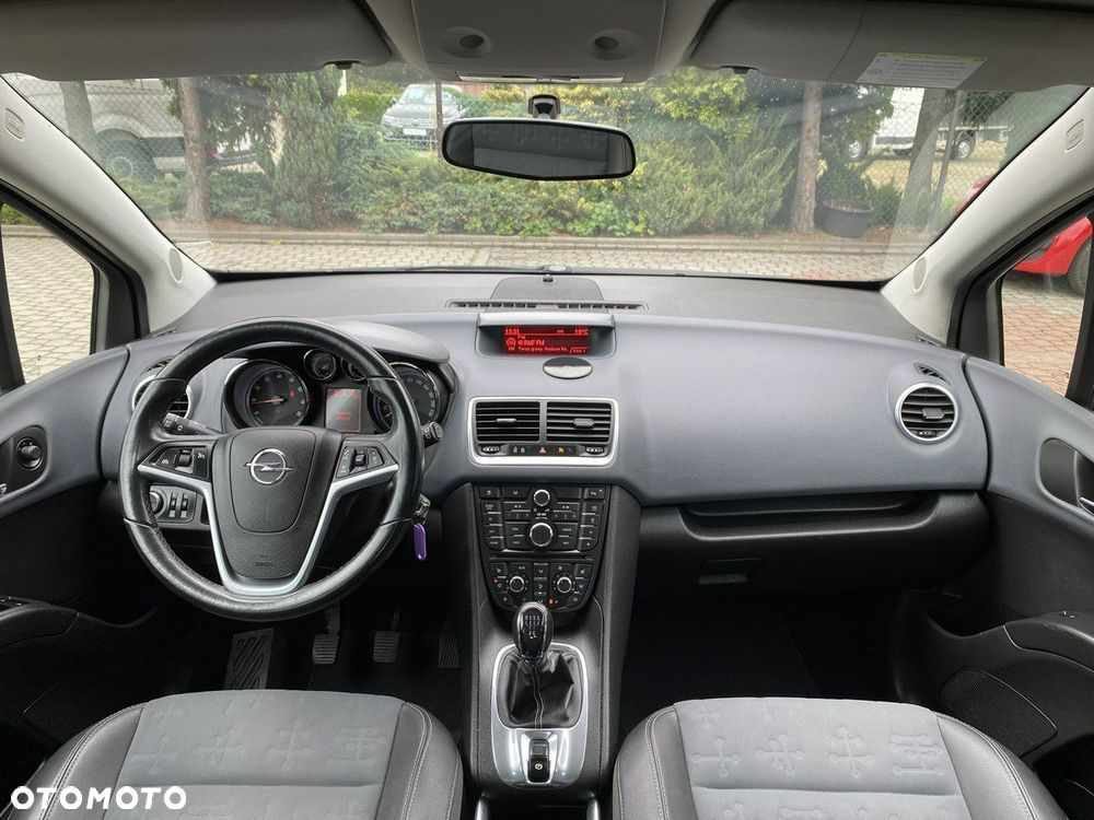 Opel Meriva - 11