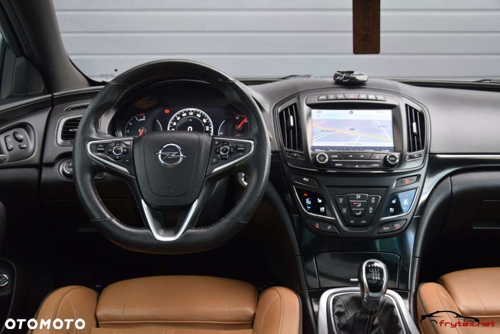 Opel Insignia - 37