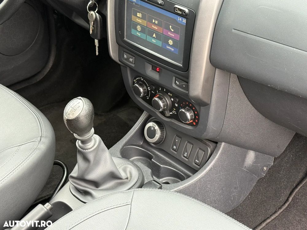 Dacia Duster dCi 110 FAP 4x4 Laureate - 16