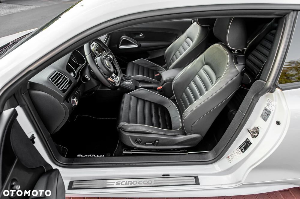 Volkswagen Scirocco 2.0 TSI (BlueMotion Technology) DSG - 18