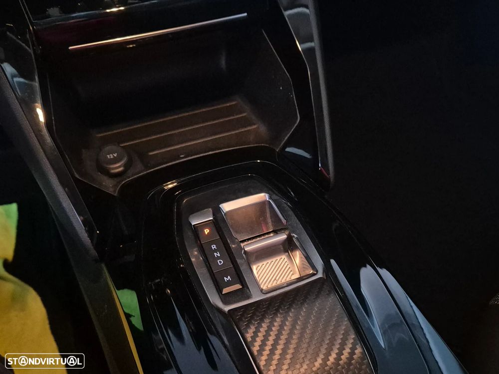 Peugeot 208 1.2 PureTech Allure Pack EAT8 - 24