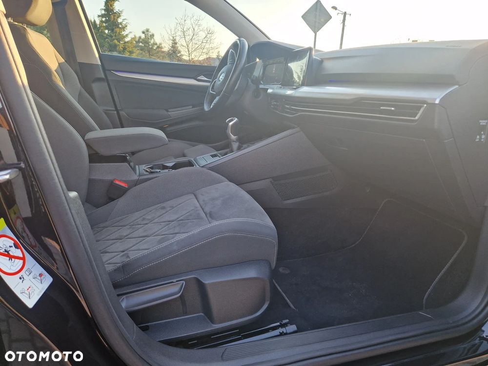Volkswagen Golf 1.5 TSI OPF Life - 16
