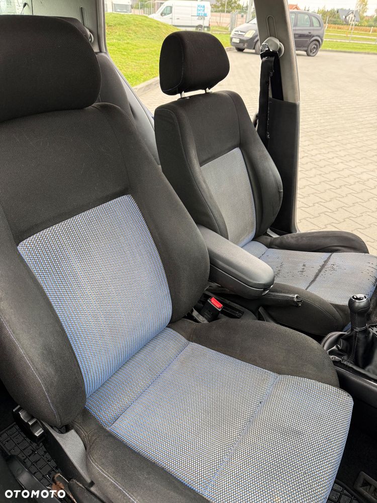 Volkswagen Golf IV 1.6 Basis - 26