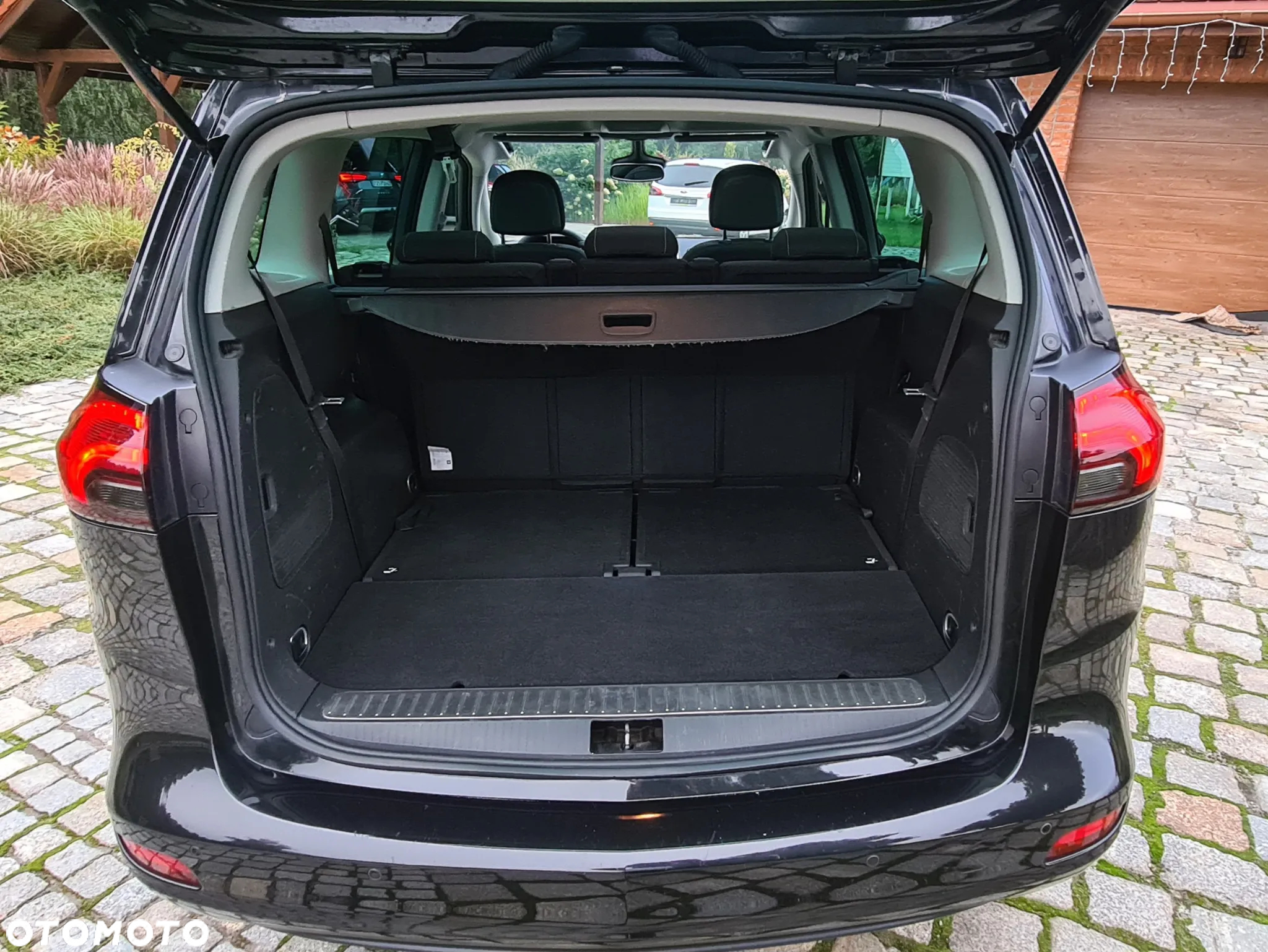 Opel Zafira 1.4 T Cosmo EcoFLEX S&S EU6 - 22