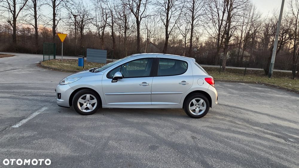 Peugeot 207 95 VTi Urban Style - 15