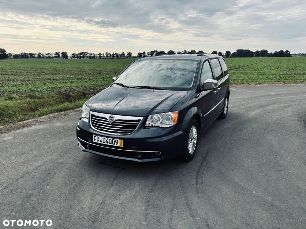 Lancia Voyager 2.8CRD Platinum - 6