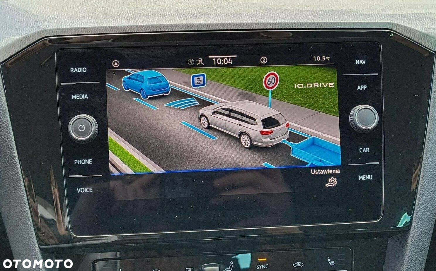 Volkswagen Passat - 18