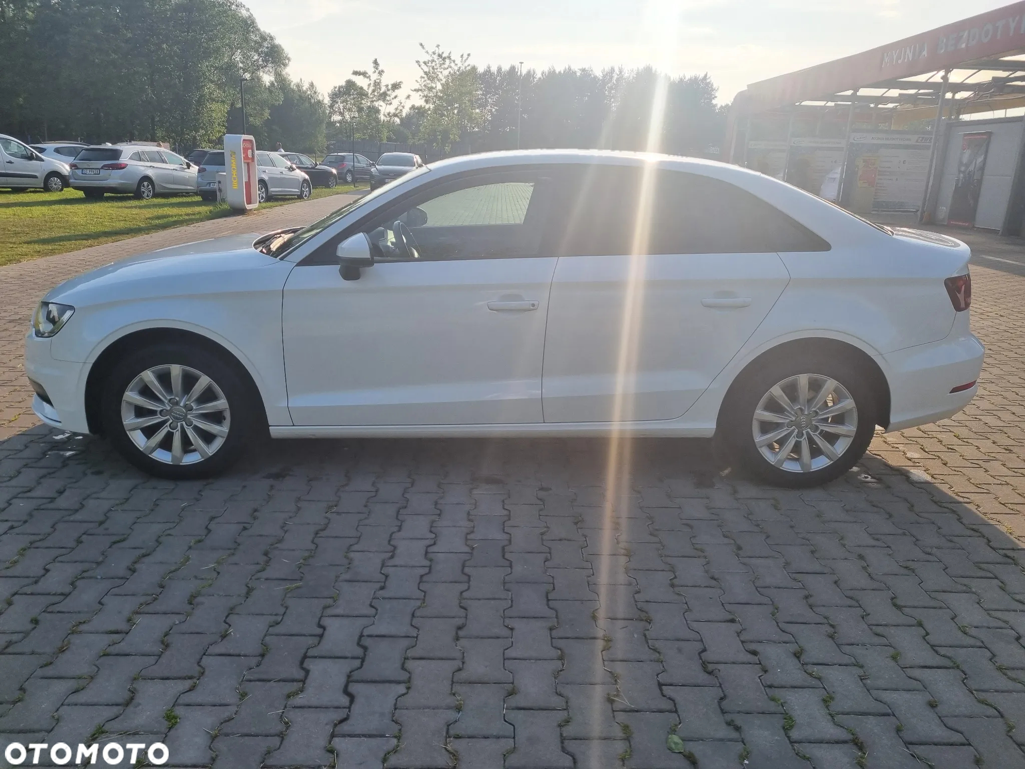 Audi A3 1.6 TDI Limousine S tronic design - 4