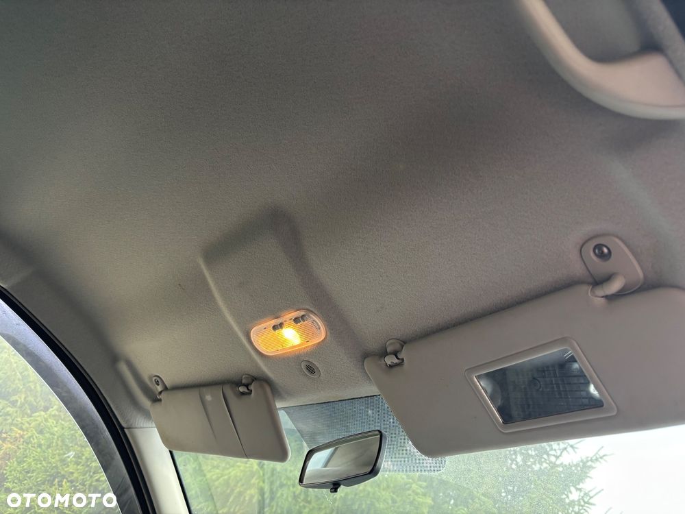 Dacia Duster 1.6 SL Delsey - 10