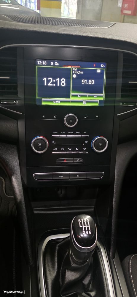 Renault Mégane Sport Tourer ENERGY dCi 130 BOSE EDITION - 8