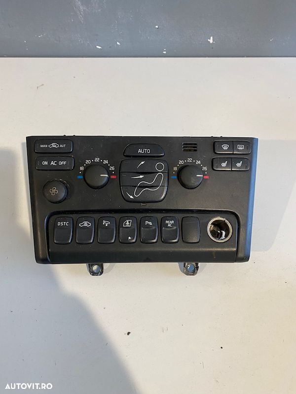 Panou comanda clima Volvo XC90 2003 30746025 8682734 8682733 - 1