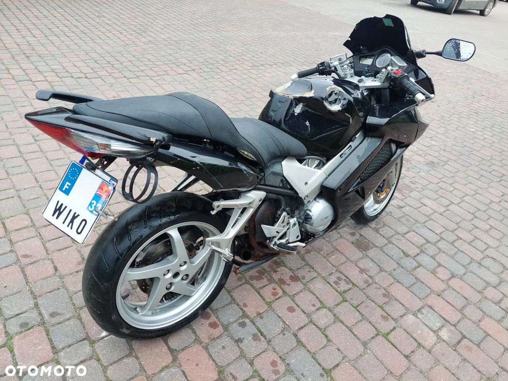 Honda VFR - 5