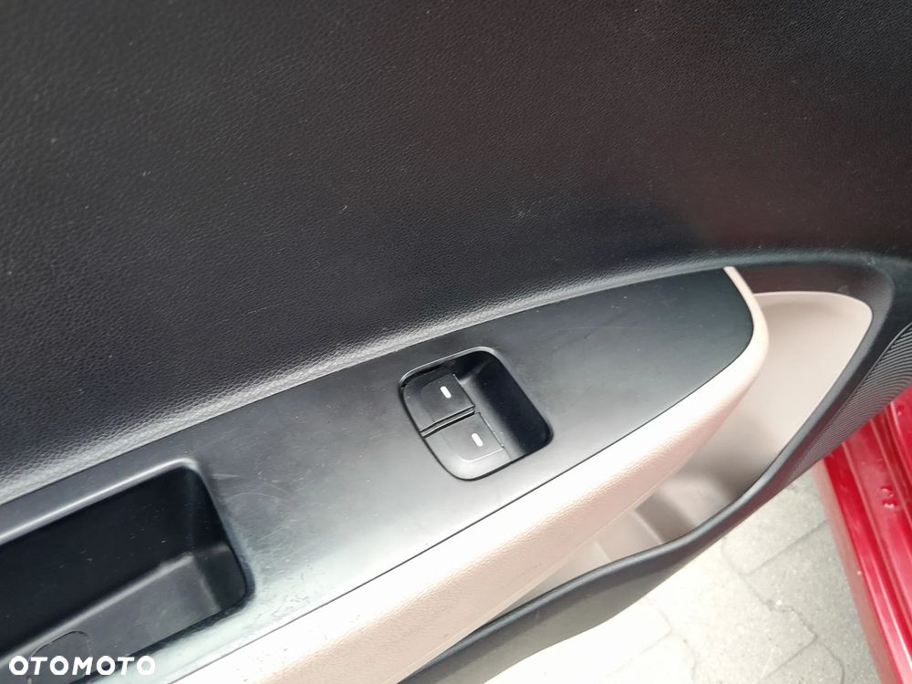 Hyundai i10 1.0 BlueDrive Access - 20