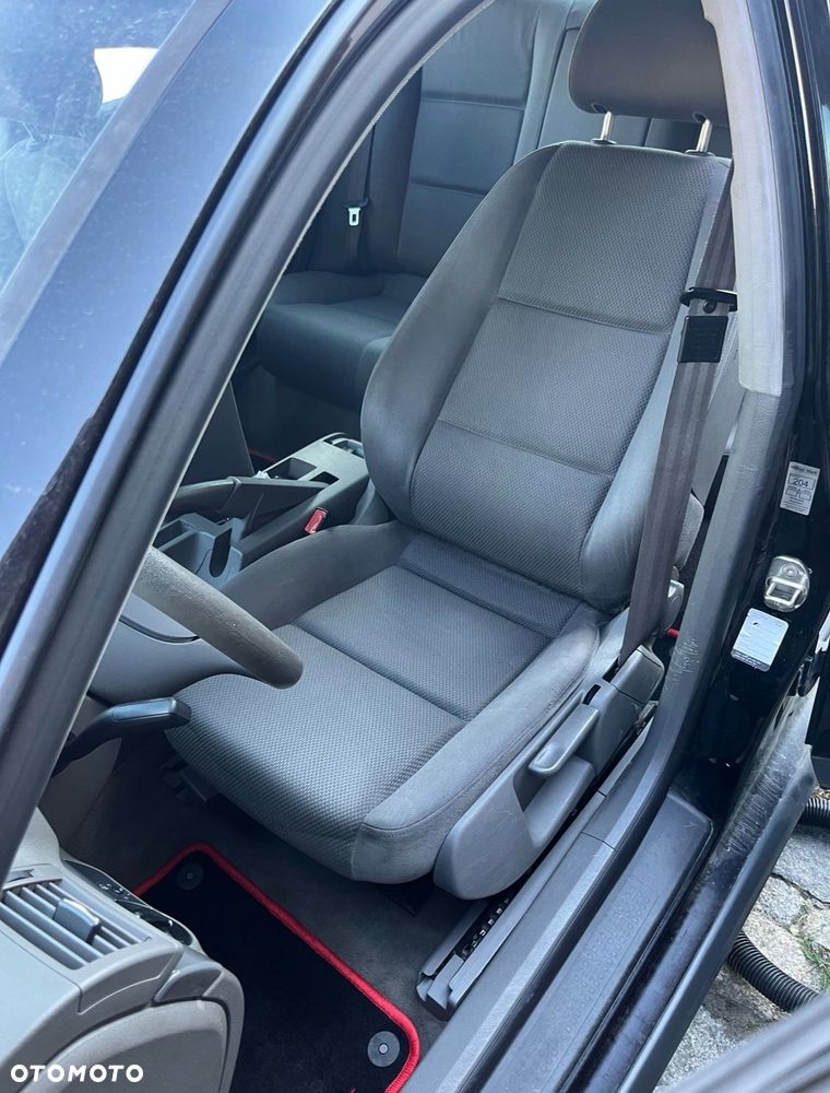 Audi A4 Limousine - 12