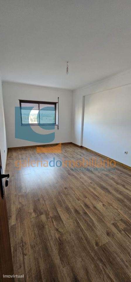 Apartamento T3 para arrendamento no Torres Novas - Grande imagem: 4/12