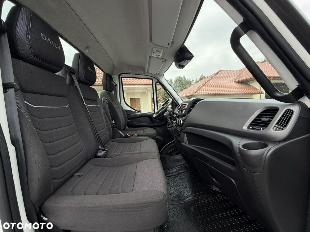 Iveco Daily 35S18 H - 16
