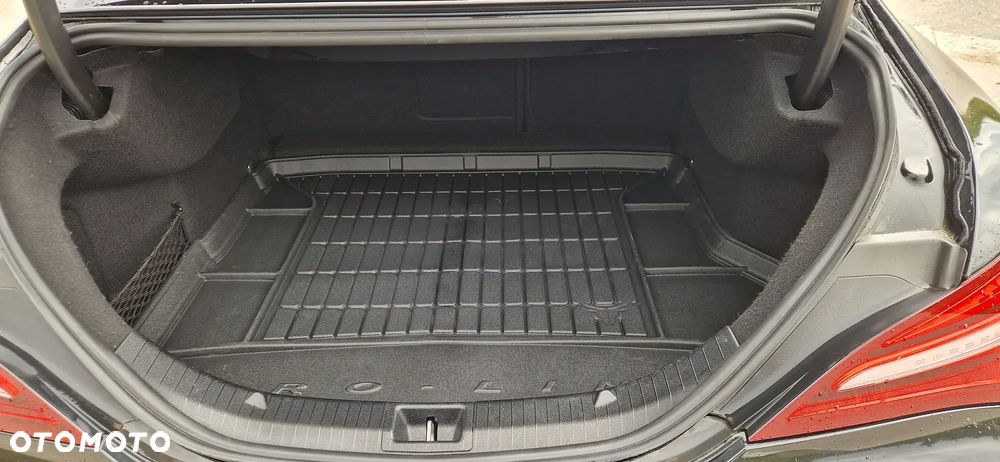 Mercedes-Benz CLA 200 (CDI) d 7G-DCT AMG Line - 12