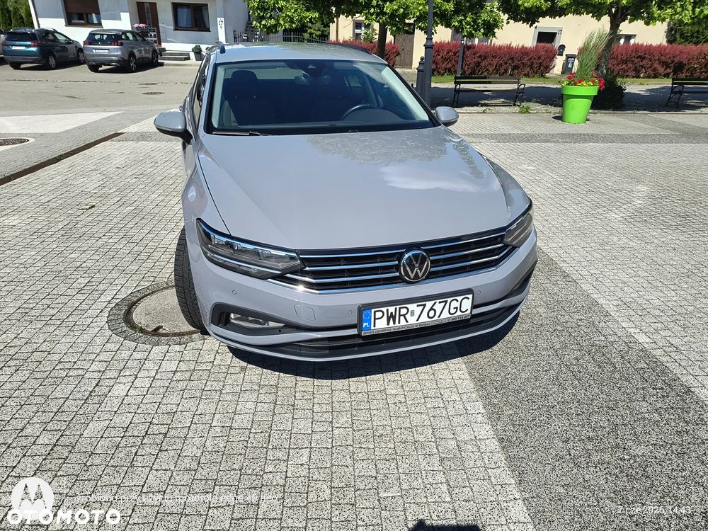 Volkswagen Passat 2.0 TDI EVO Elegance DSG - 10