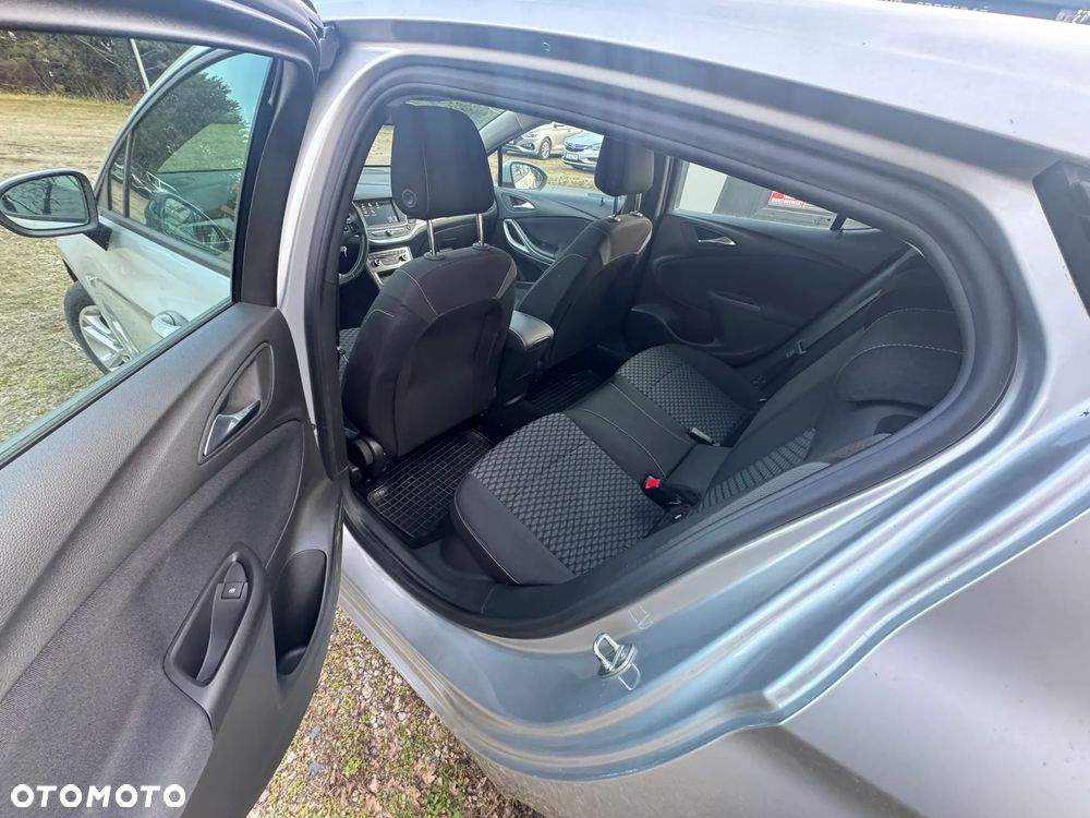 Opel Astra 1.4 T Enjoy S&S - 7