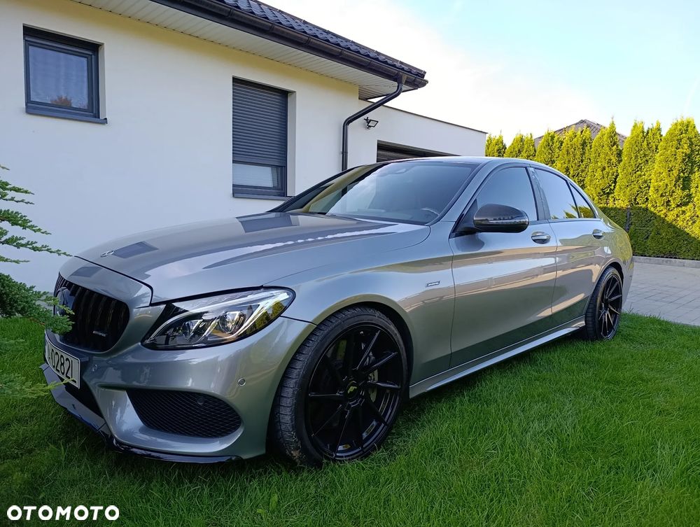 Mercedes-Benz Klasa C 450 AMG 4-Matic 7G-TRONIC - 22