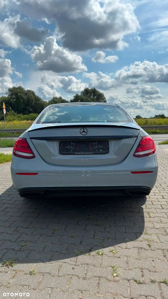 Mercedes-Benz Klasa E 200 d 9G-TRONIC - 6