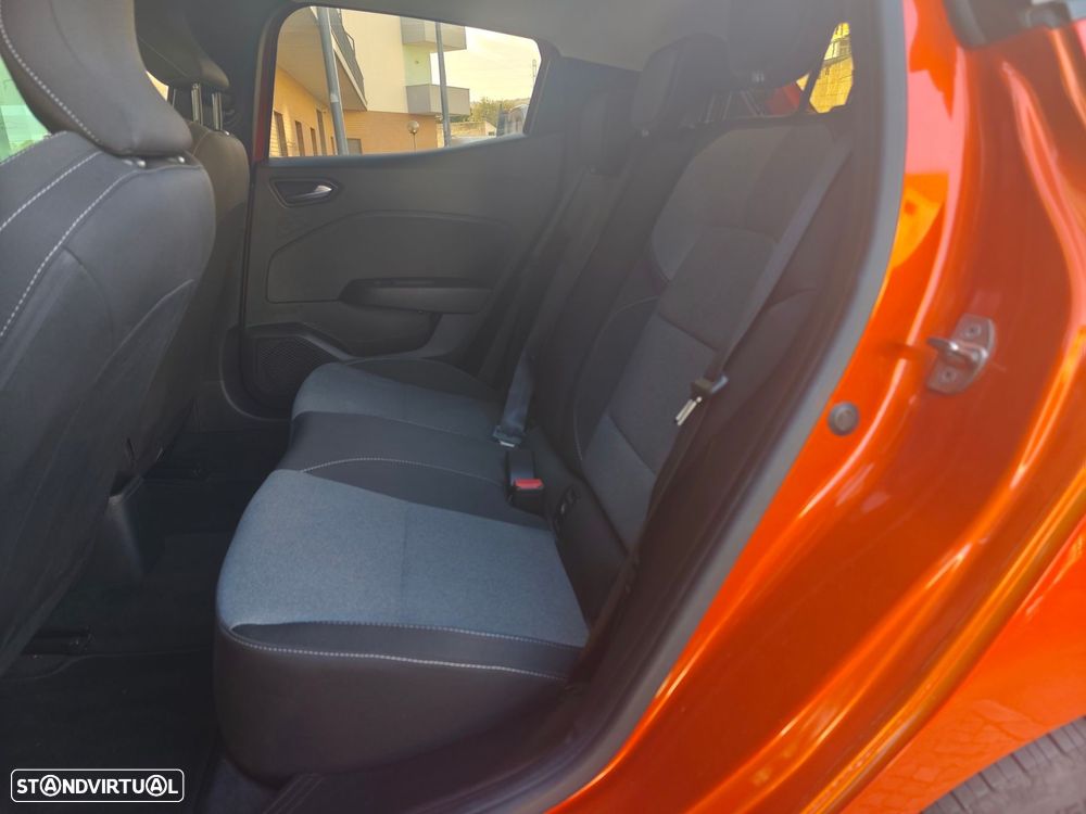 Renault Clio 1.0 TCe Evolution Bi-Fuel - 13