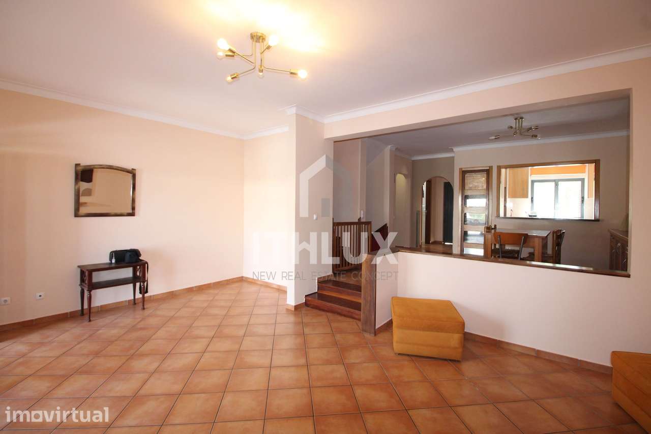 Moradia T3+ 1 com cave com garagem e logradouro, em Gambelas - Faro - - Grande imagem: 3/26