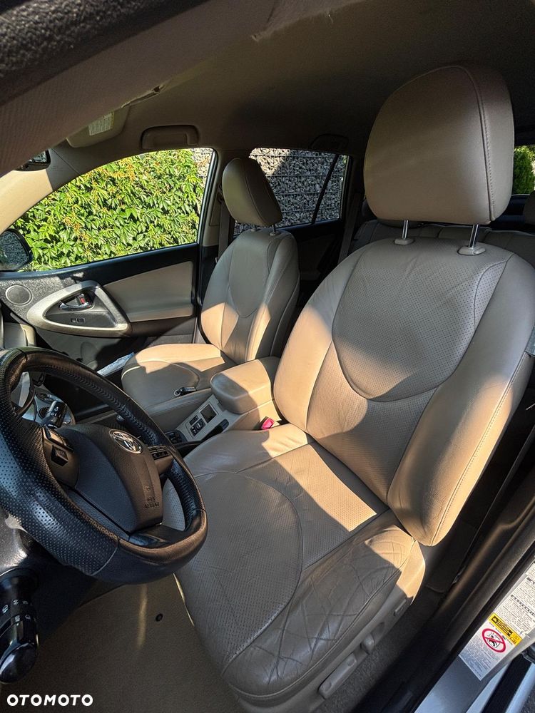 Toyota RAV4 2.0 VVT-i Sol NAVI MS - 8