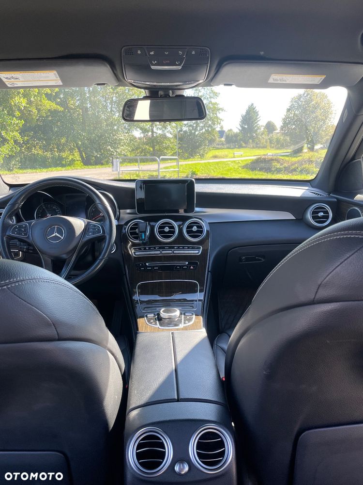 Mercedes-Benz GLC 300 4Matic 9G-TRONIC - 15