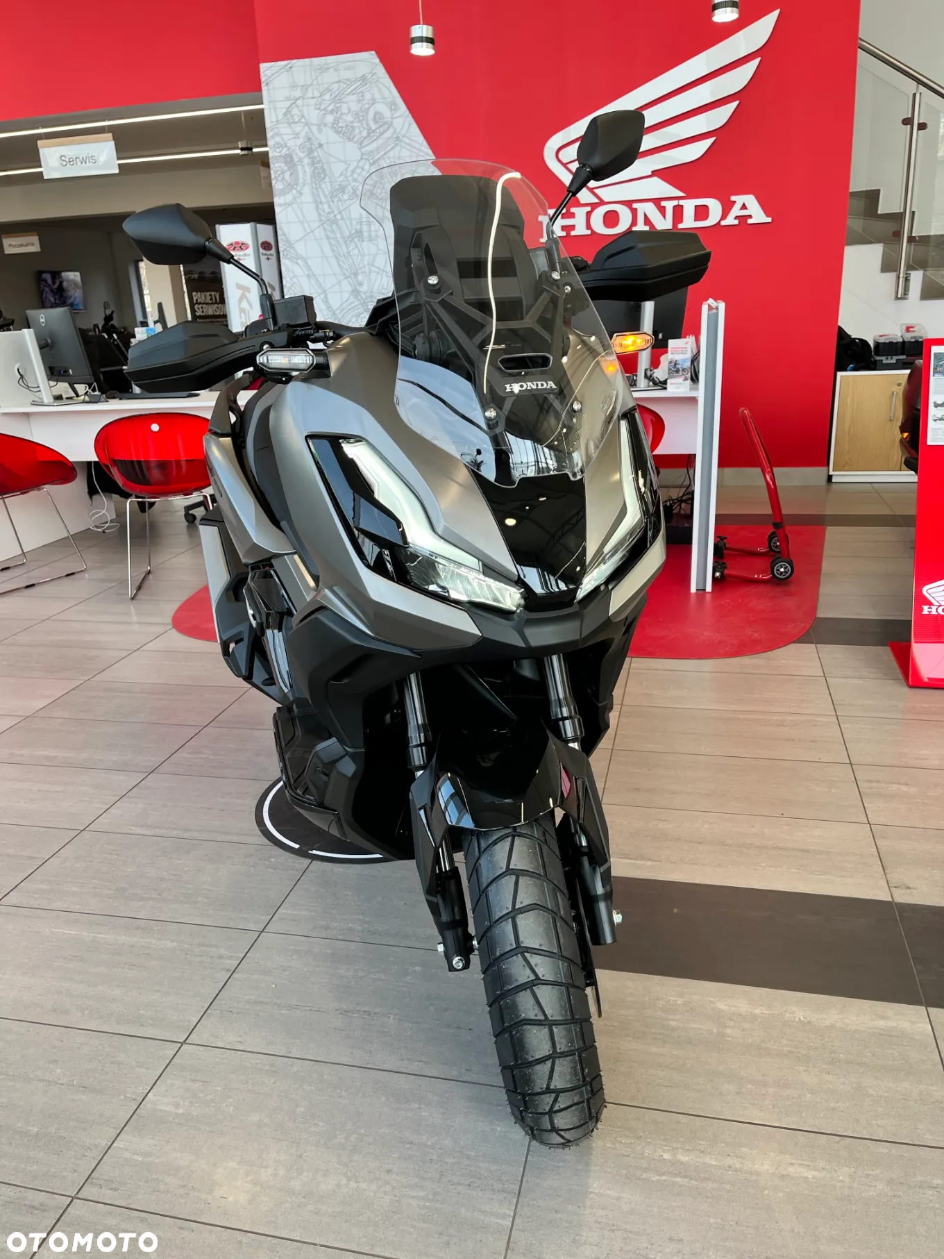 Honda ADV350 - 7