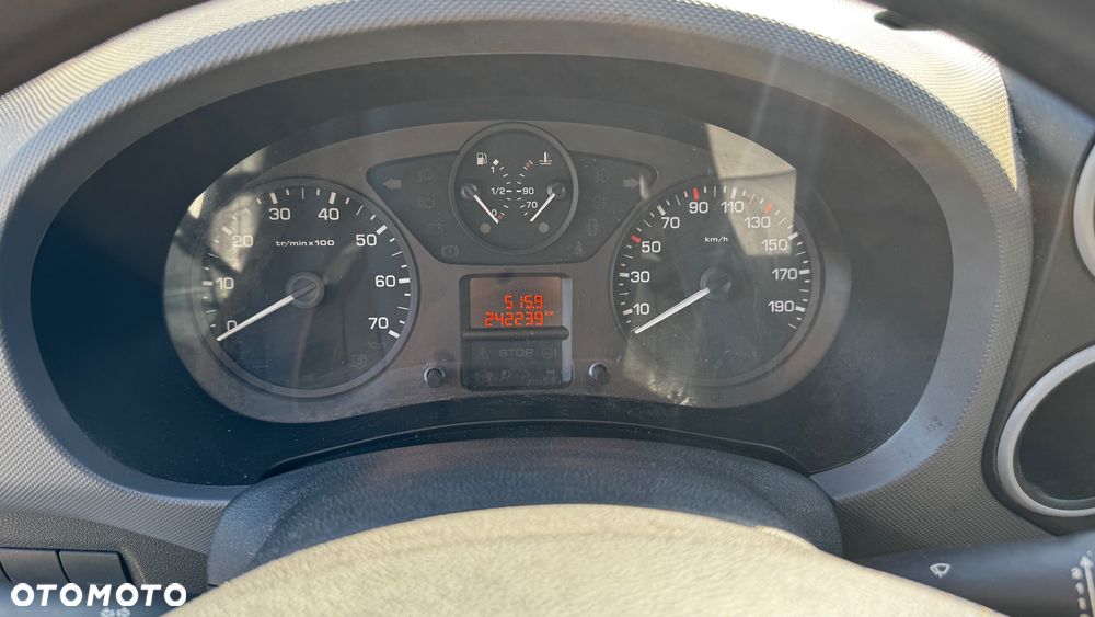 Peugeot PARTNER II FURGON L2 FACELIFTING 2016 1.6 BLUEHDI 100KM 74KW - 9