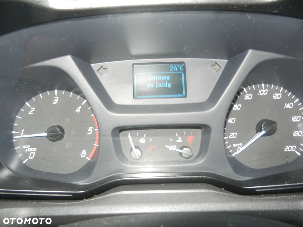 Ford Transit - 24
