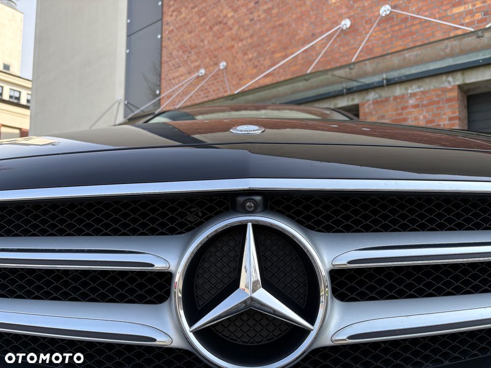 Mercedes-Benz Klasa E 200 4Matic 9G-TRONIC Avantgarde - 15