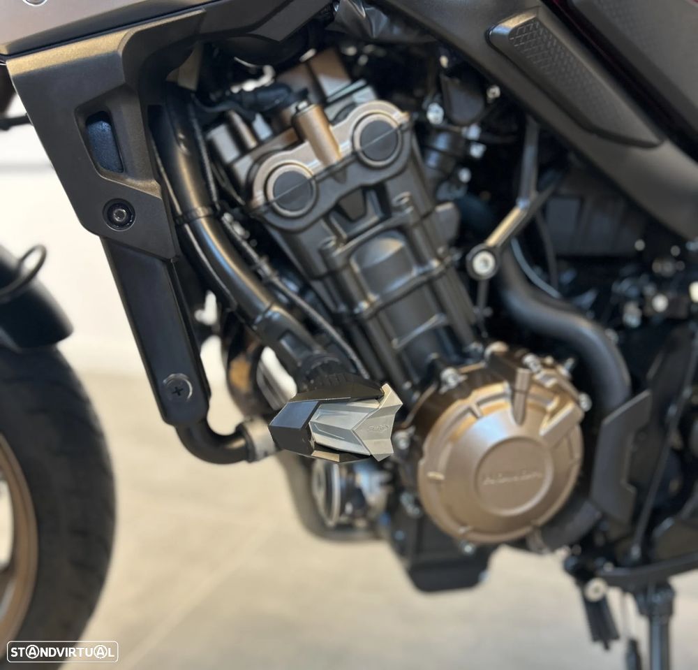 Honda CB 650R Neo Sports Café - 4