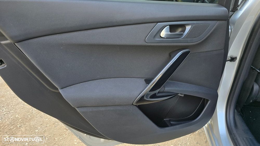 Peugeot 508 SW 1.6 BlueHDi Access P.Business — fotografia 38
