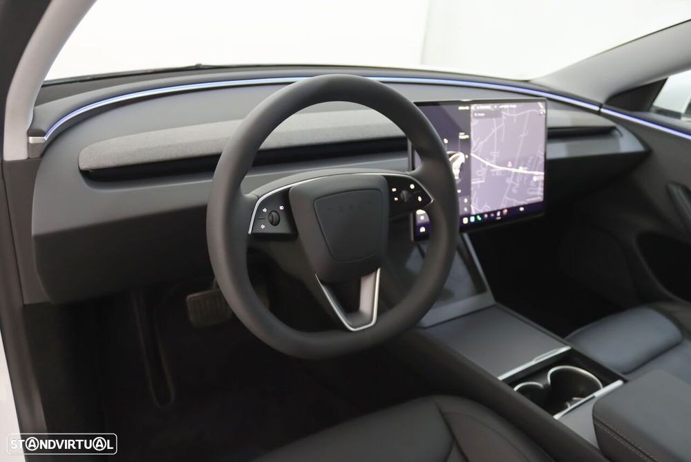 Tesla Model 3 Tração Traseira - 4