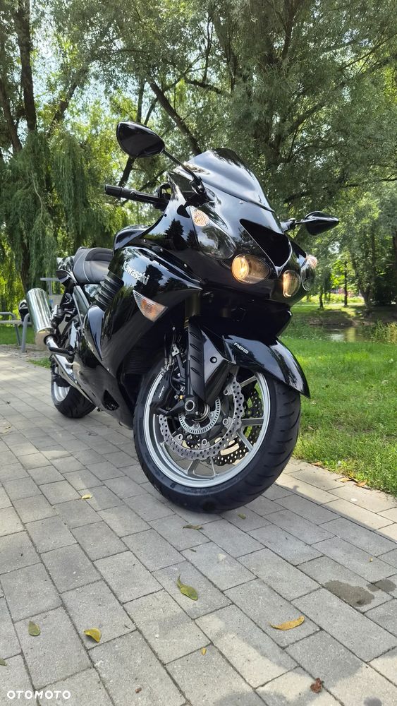 Kawasaki ZZR - 8