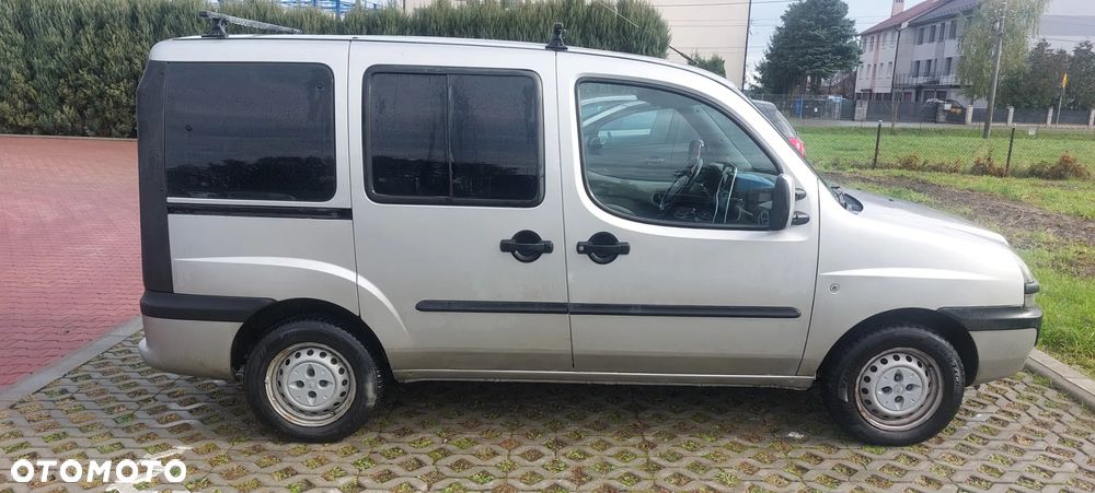 Fiat Doblo 1.9 JTD Family - 4
