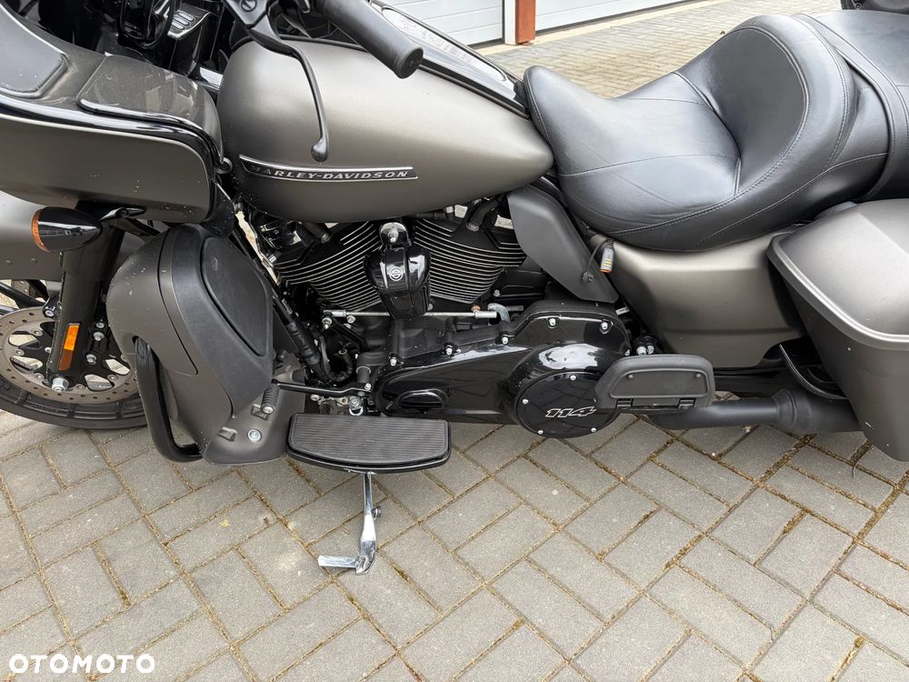 Harley-Davidson Touring Road Glide - 5