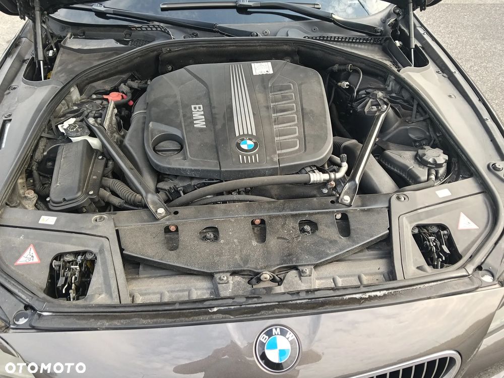 BMW Seria 5 530d - 12