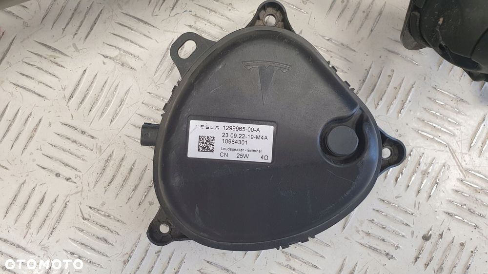 tesla model x hak holowniczy elektryczny 1027583-00-j - 4