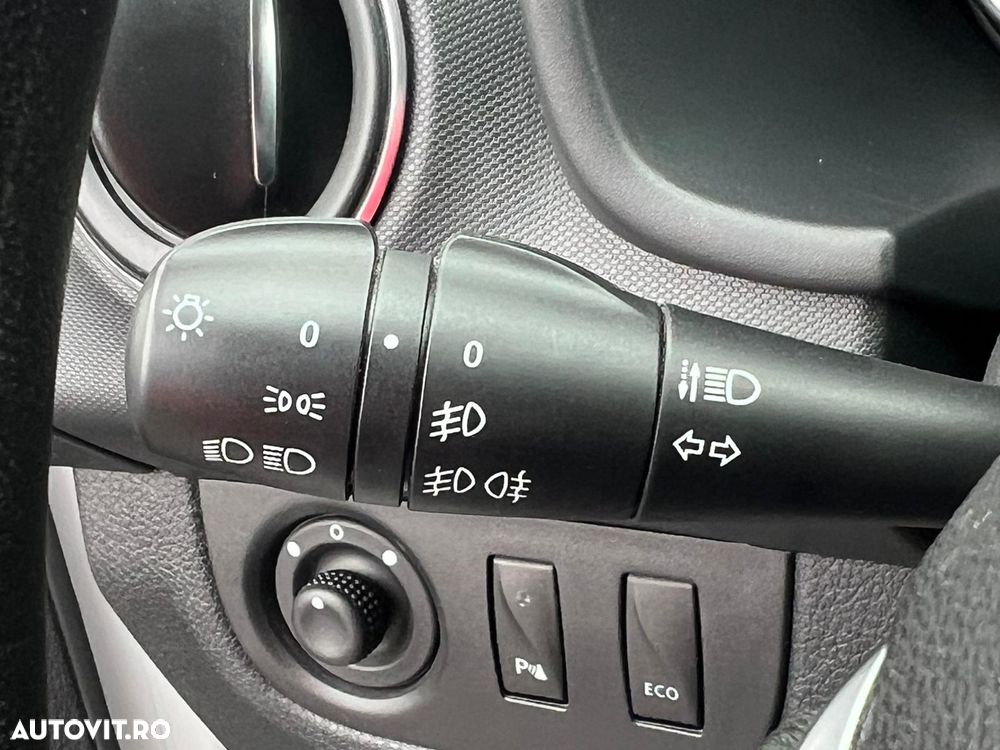 Dacia Logan 0.9 TCe Laureate - 20