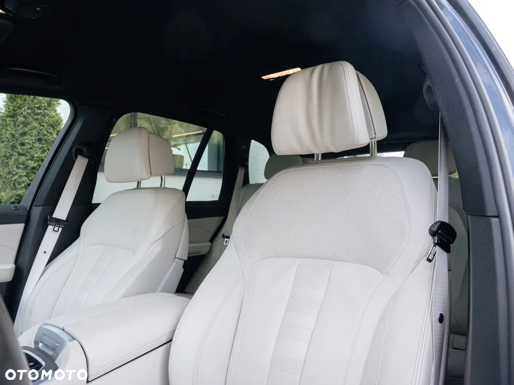 BMW X5 xDrive30d - 12