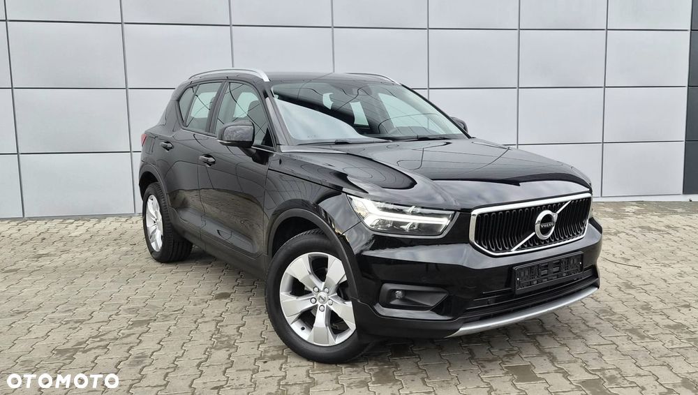 Volvo XC 40 T3 Geartronic Momentum Pro - 18