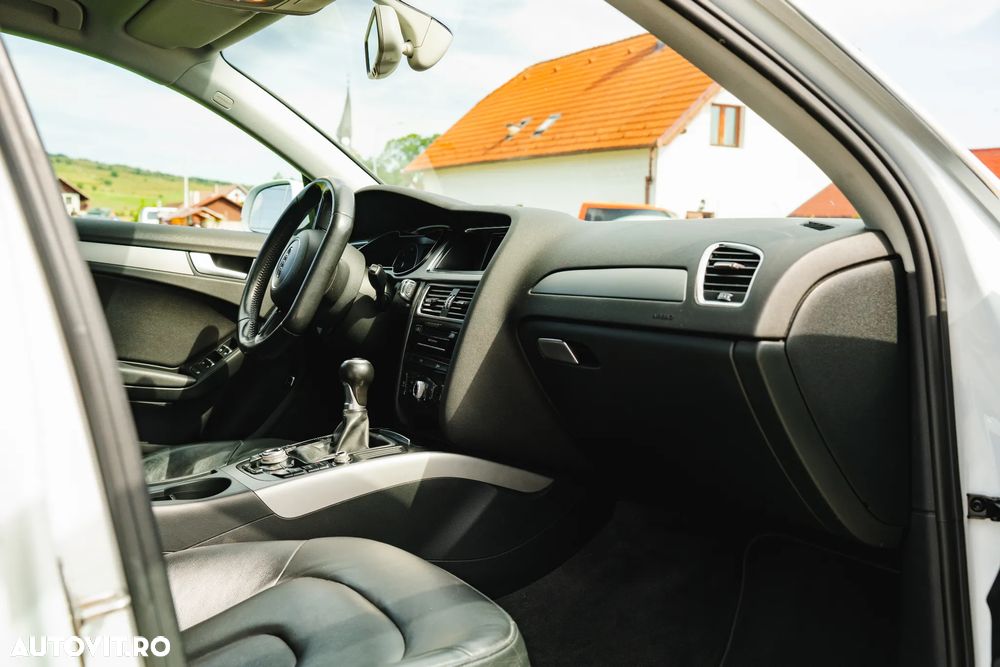 Audi A4 Limuzina 2.0 TDI B8 - 16
