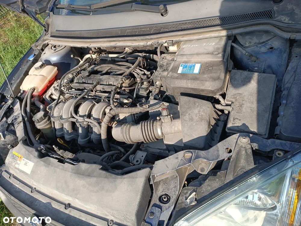 Ford Focus 1.6 Ti-VCT Fun - 8