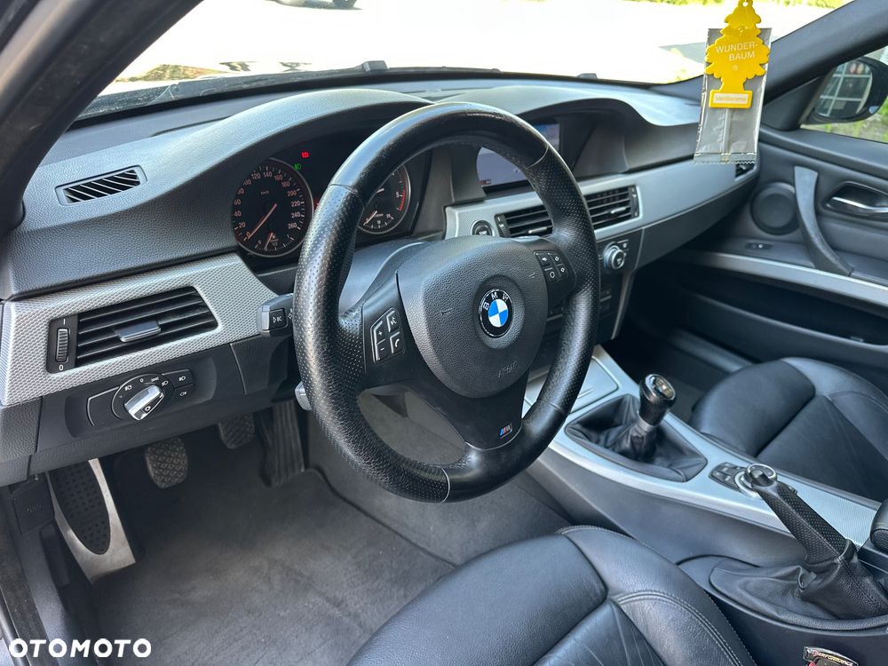 BMW Seria 3 - 21