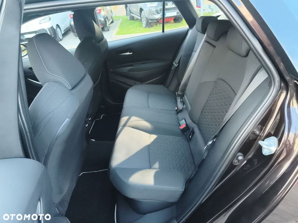 Toyota Corolla 2.0 Hybrid Comfort - 26