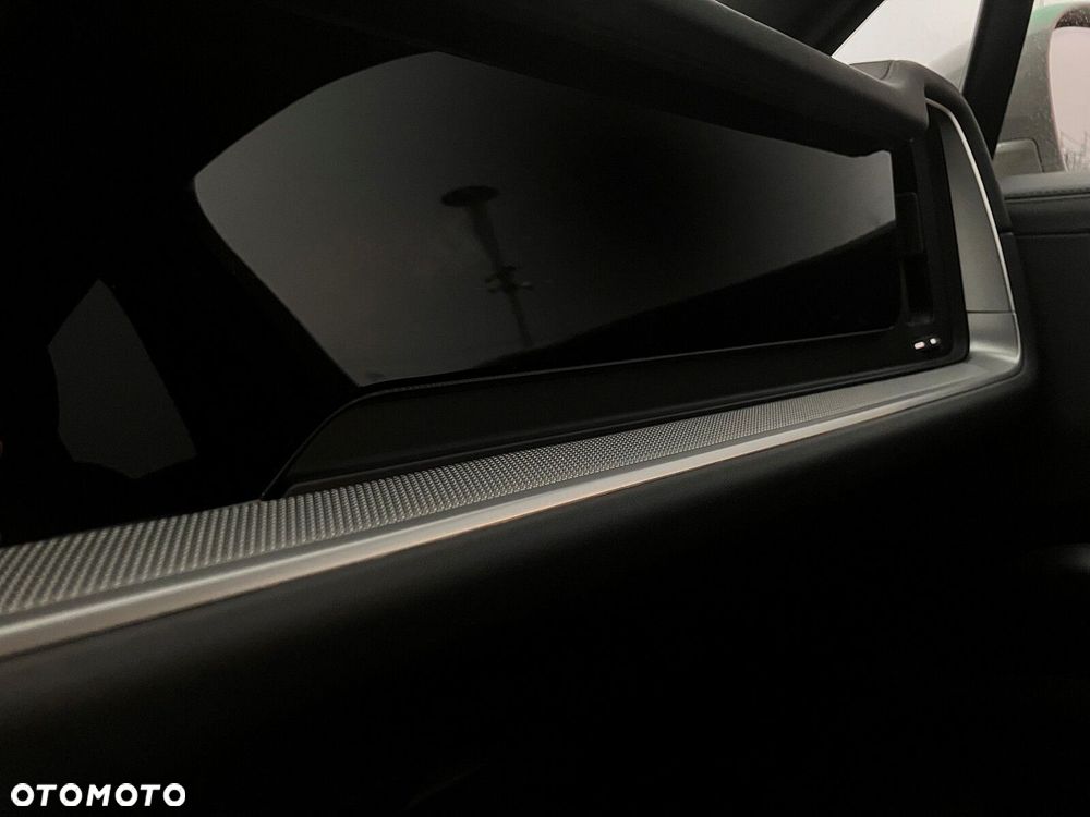 Porsche Cayenne - 34