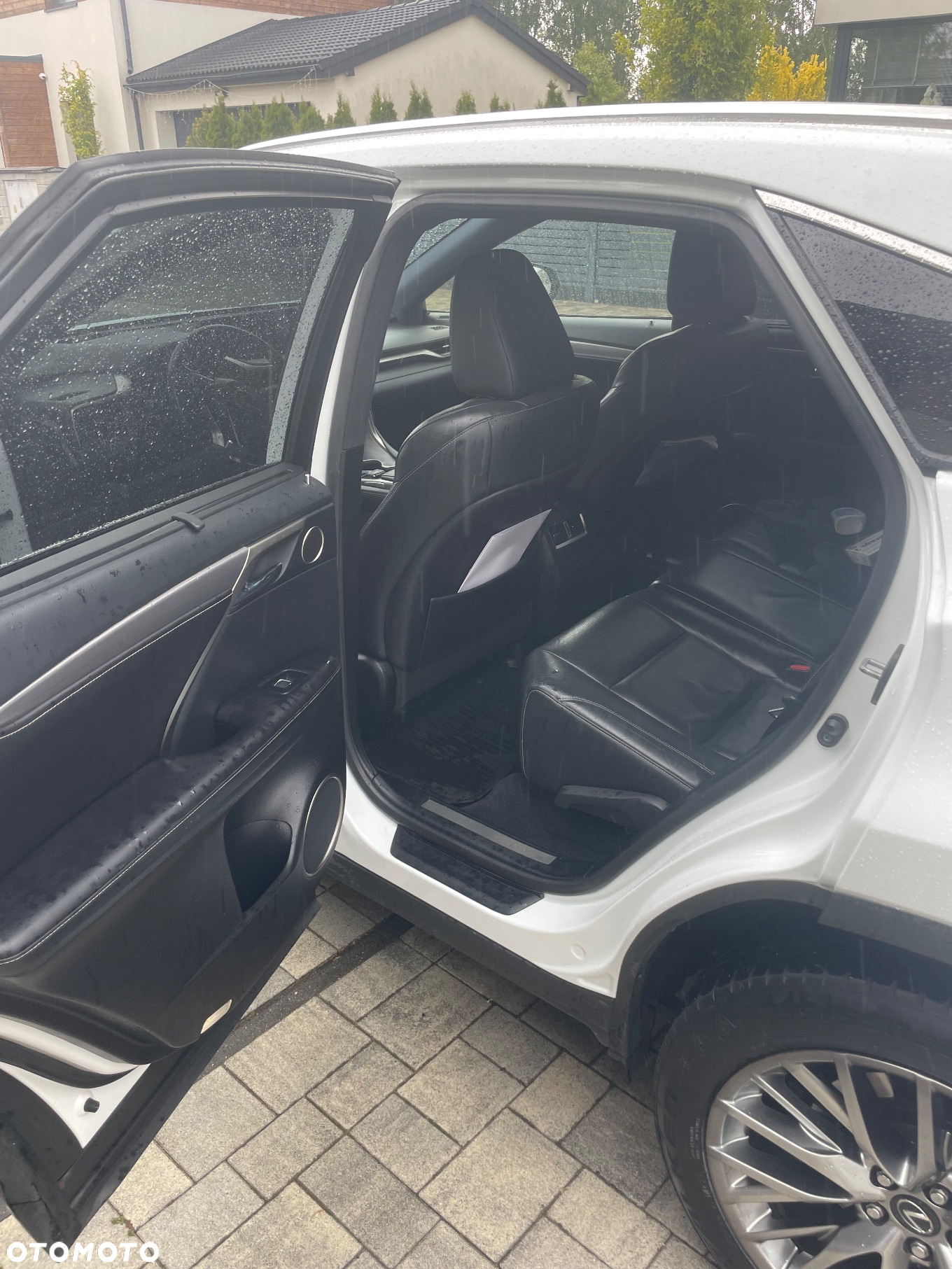 Lexus RX - 17